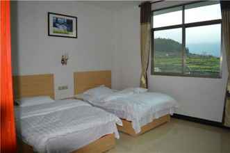 Bilik Tidur 4 Wuyuan Jiangling View Inn