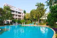 Swimming Pool Baan Sansaran Beachfront Condominium