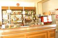 Quầy bar, cafe và phòng lounge Hotel Santa Caterina