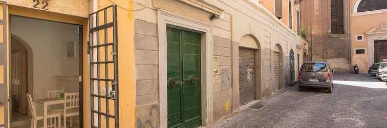 Exterior Rental In Rome Studio Pantheon
