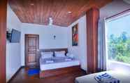 Bedroom 2 Wave Beach Resort