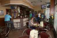 Bar, Cafe and Lounge Pension Caldas