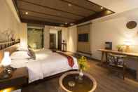 Bedroom Sunforest Resort Hotel