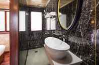 Toilet Kamar Harmony Boutique Cruises