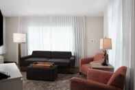 Common Space SpringHill Suites by Marriott Orlando Theme Parks/Lake Buena Vista