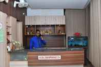 Lobi Hotel Pc Residency