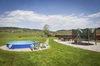 Swimming Pool Resort Kadlecu
