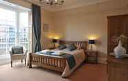 Kamar Tidur 2 The Riverside York