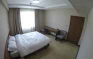 Kamar Tidur 4 Mount Bogd Apartment