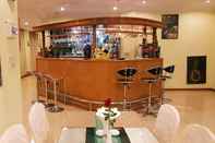 Bar, Kafe, dan Lounge Royal Jasmine Hotel