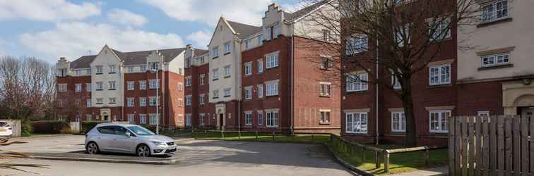 Exterior Bluestone Apartments - Harvard