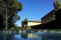 Swimming Pool Bassetto Guesthouse & Apartments