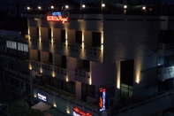 Luar Bangunan Hotel Surya Royal