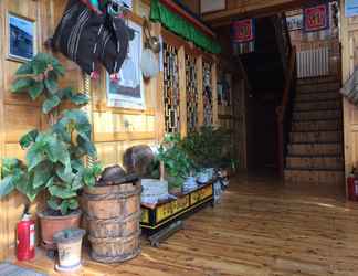 Bên ngoài 2 Yangkor Tibetan Homestay - Hostel
