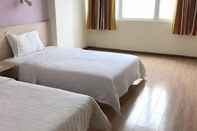 Kamar Tidur 7 Days Inn