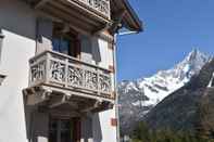 Exterior Aiguille Verte & spa