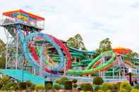 Exterior Gold Coast Theme Park Villa