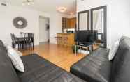 Ruang Umum 7 Yorkville Fantasy Yonge & Bloor 2BR 2BT