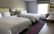 Bedroom 2 Hampton Inn & Suites Rocky Hill - Hartford South