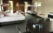 Kamar Tidur 6 Cambridge TOP 10 Holiday Park - Campsite