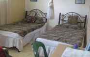 Bilik Tidur 4 Villa 301 B&B