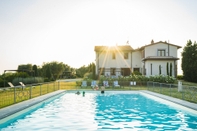 Swimming Pool Agriturismo Cantagrillo