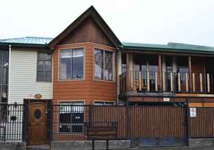 Exterior 4 Hostal Galvarino Puerto Natales