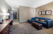 พื้นที่สาธารณะ 5 Comfort Suites Denver International Airport