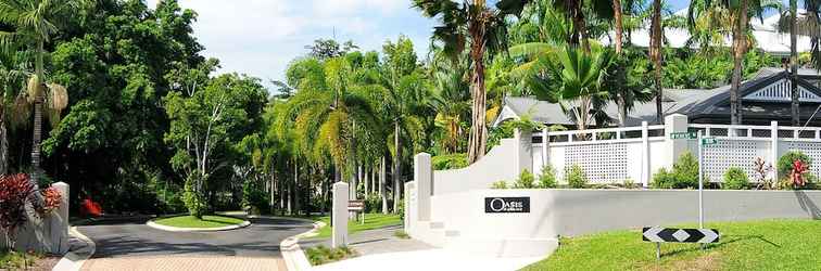 Exterior Oasis 4 at Palm Cove