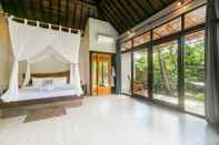 Phòng ngủ Antique Sentana Villa Ubud