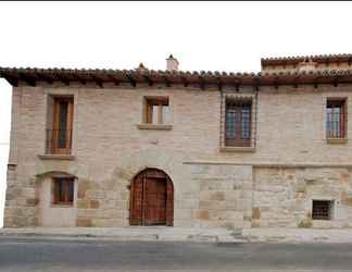 Exterior 2 A Corona del Reino