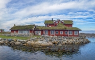 Exterior 2 Hustadvika Havhotell - By Classic Norway Hotels