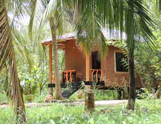 Luar Bangunan 2 Milk House Cottage Udawalawe