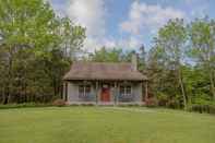 Exterior Autumn Ridge Cottages