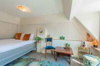 Bedroom 4 LOT Hotel