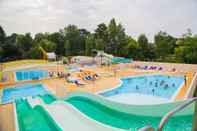 Kolam Renang Camping de la Plage