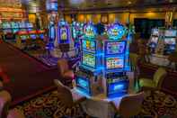 Entertainment Facility Red Garter Hotel & Casino by Red Lion Hotels