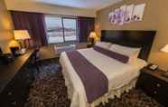 Bedroom 4 Red Garter Hotel & Casino by Red Lion Hotels