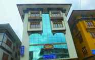 Bangunan 2 City Hotel