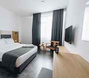 Kamar Tidur 7 Ingate Hotel & Cafe