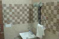 In-room Bathroom Hotel Abhinandan grand