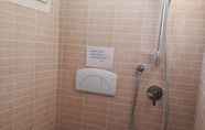 Phòng tắm bên trong 5 Casa Viola - Locazione Breve
