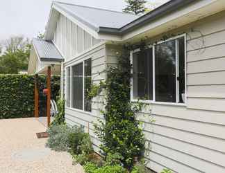 Bangunan 2 Armidale Cottage