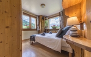 Bedroom 2 Chalet Bluebell