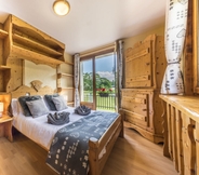 Bedroom 3 Chalet Bluebell