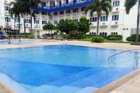 Kolam Renang Jericho's Place at Sea Residences