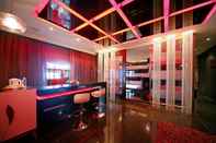 Bar, Kafe, dan Lounge Fongchin Motel