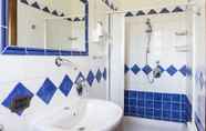 In-room Bathroom 3 Villa Le Querce