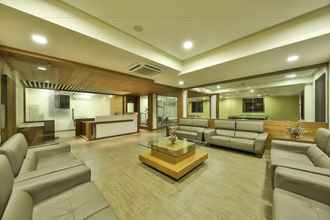 Lobby 4 Radhe Upavan Resort