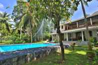 Kolam Renang Amara Villa